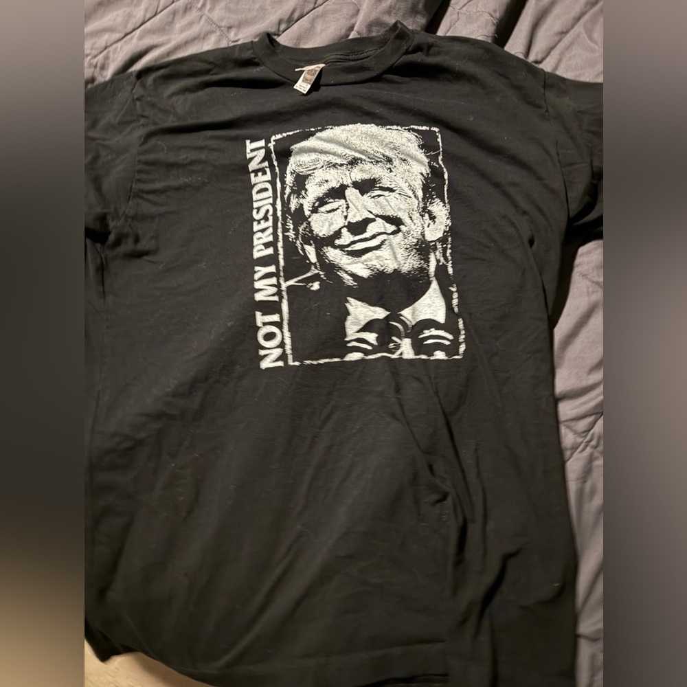 Rare Donald Trump Not My President Fat Wreck Chords Men’s XL Shirt